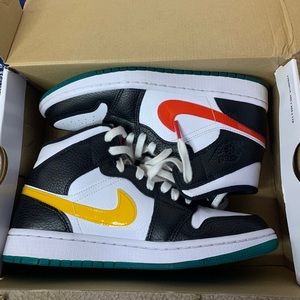 Nike Jordan 1’s